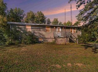 1343 W Conway Rd, Harbor Springs, MI 49740