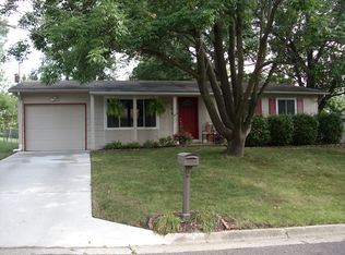 6 E Alhambra Dr, Columbia, MO 65203