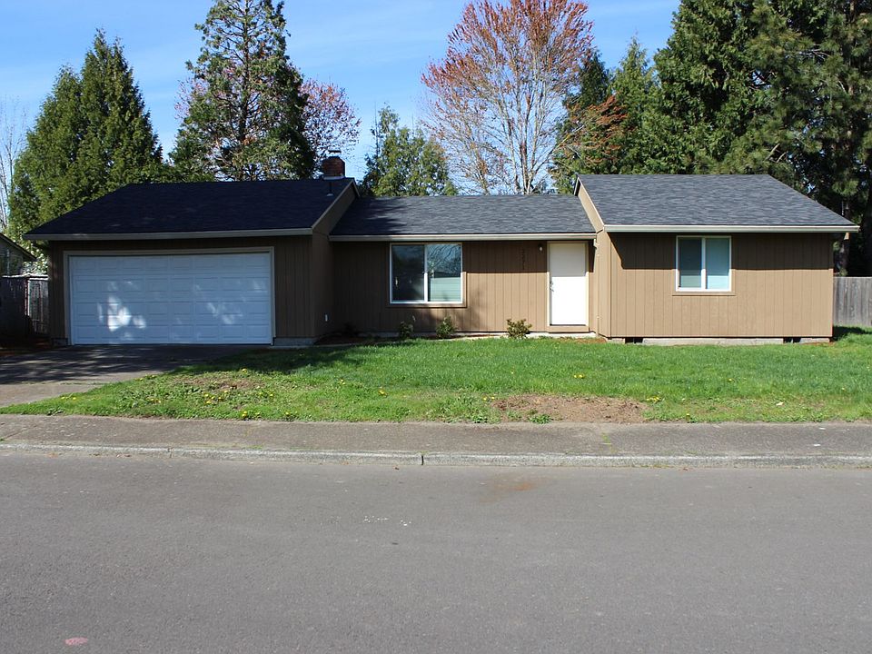 1st image of 2271 NE Kathryn St