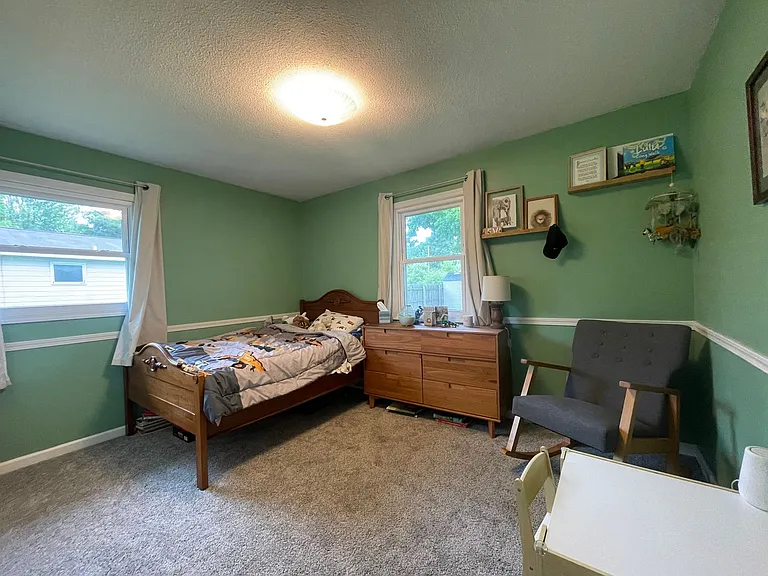 7865 Ridgewood Dr — Photo 20