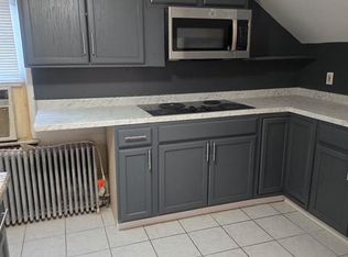 52 Robbinsville Allentown Rd, Robbinsville, NJ 08691