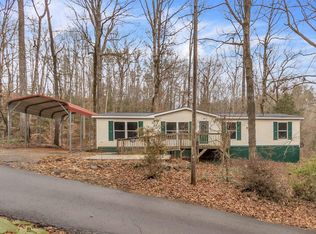 320 Sherwood Rd, Marietta, SC 29661