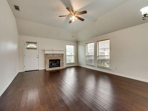 5th image of 2543 Bishop Allen Ln