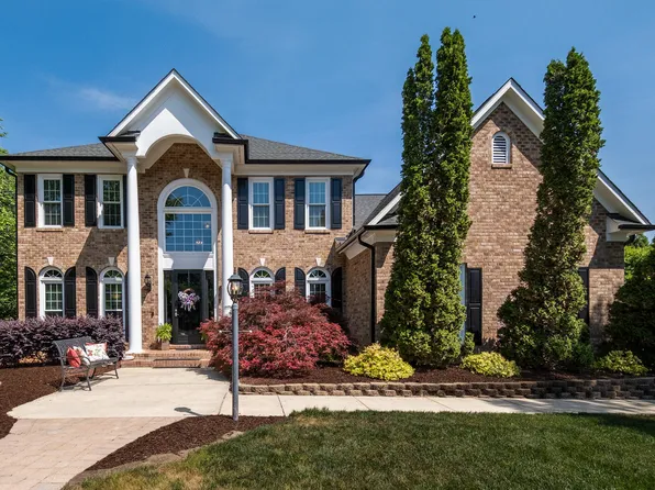 2009 Katesbridge Ln, Raleigh, NC 27614