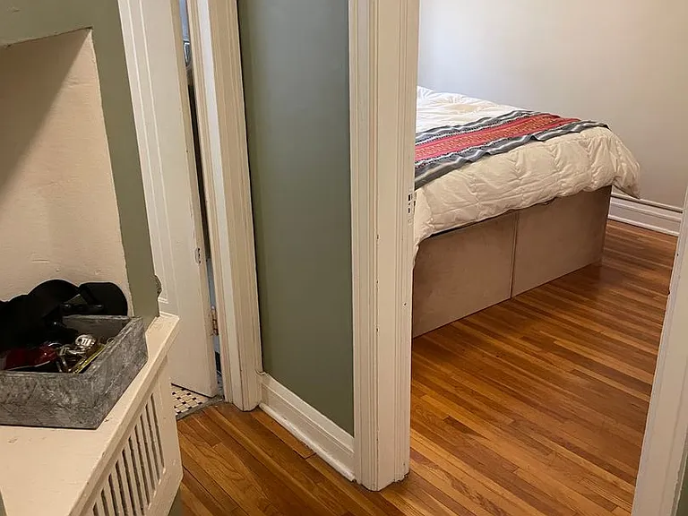 Taylor Apartments — Photo 23
