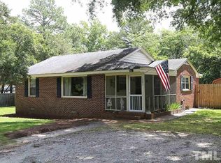 1203 S 14th St, Lillington, NC 27546