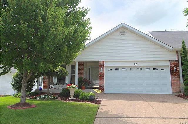 2nd image of 22 Austin Hill Ct