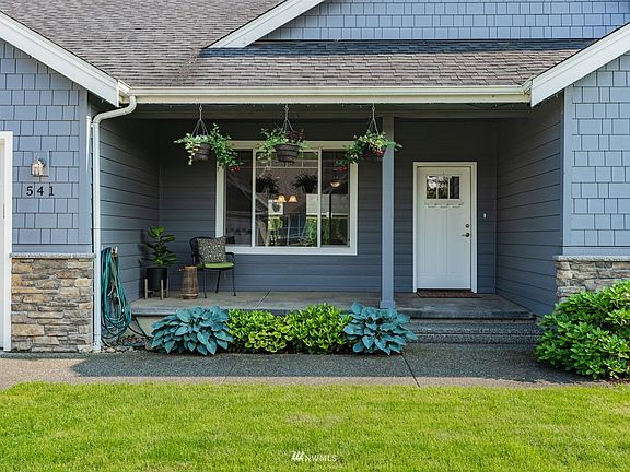 Covered front porch