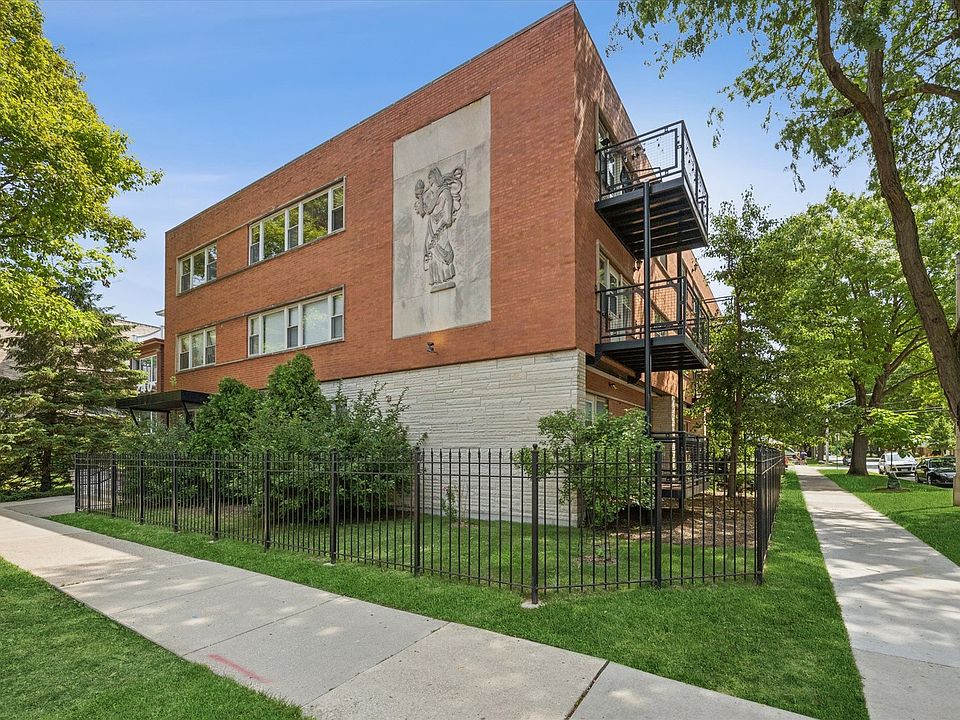 1st image of 240 S Oak Park Ave APT 305