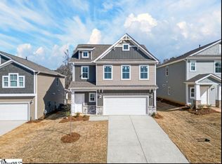 13 Leacock Dr, Fountain Inn, SC 29644