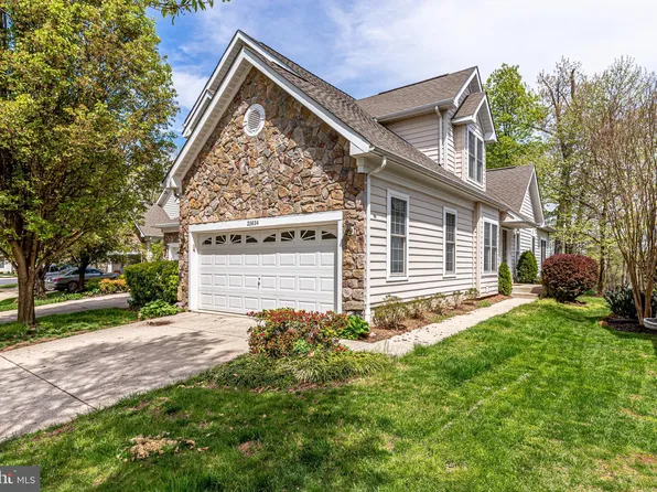 25634 Creek Run Ter, Chantilly, VA 20152