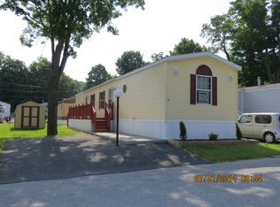 16 Abbott St, Bennington, VT 05201