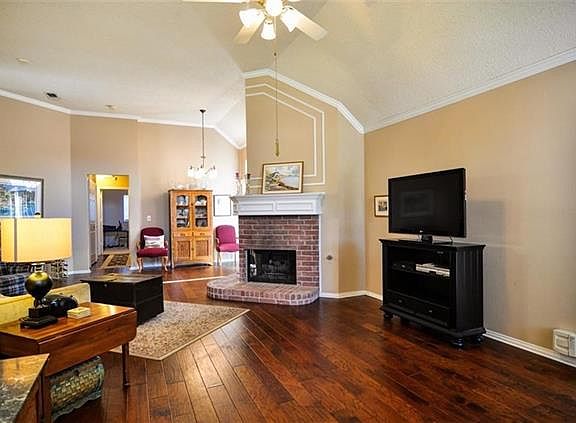 2nd image of 4245 Stanton Blvd