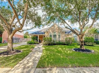 2710 Misty River Ln, Richmond, TX 77406