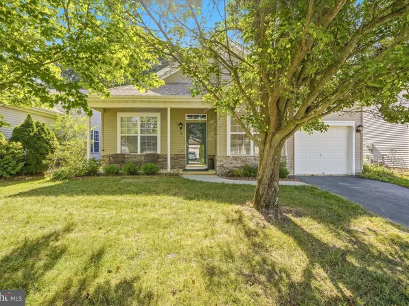 23 Robin Ln, Barnegat, NJ 08005