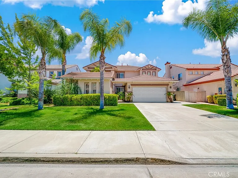 45277 Chateau Ct — Photo 2