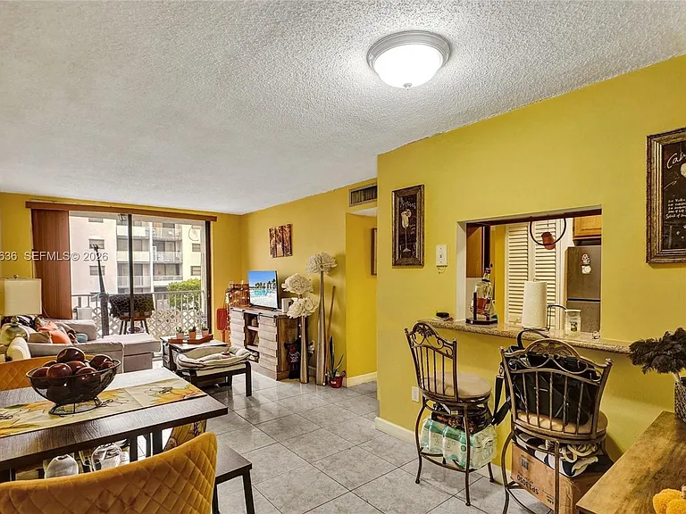 8145 NW 7th St #315 — Photo 20