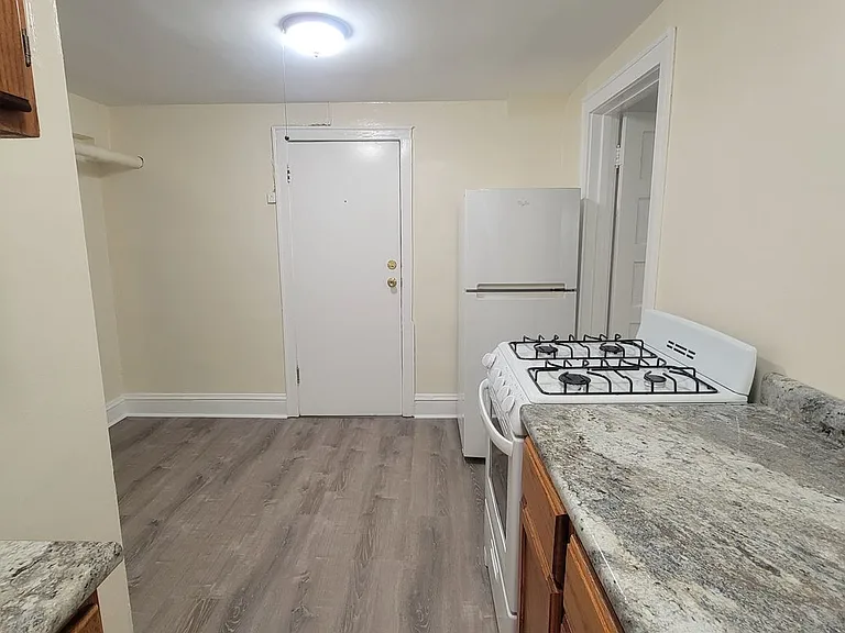 1425 Grand Ave #1429 — Photo 12