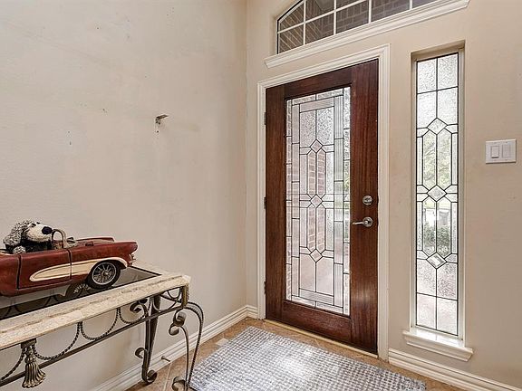 5th image of 5407 Cranston Ct