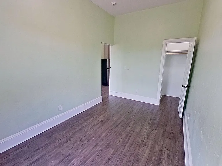 W. Pedregosa St. - 528 — Photo 11