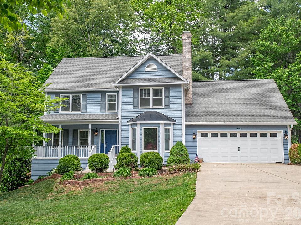 1st image of 1002 Windsor Dr