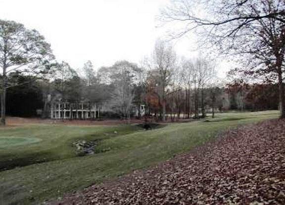 3rd image of 133 Broadlands Dr