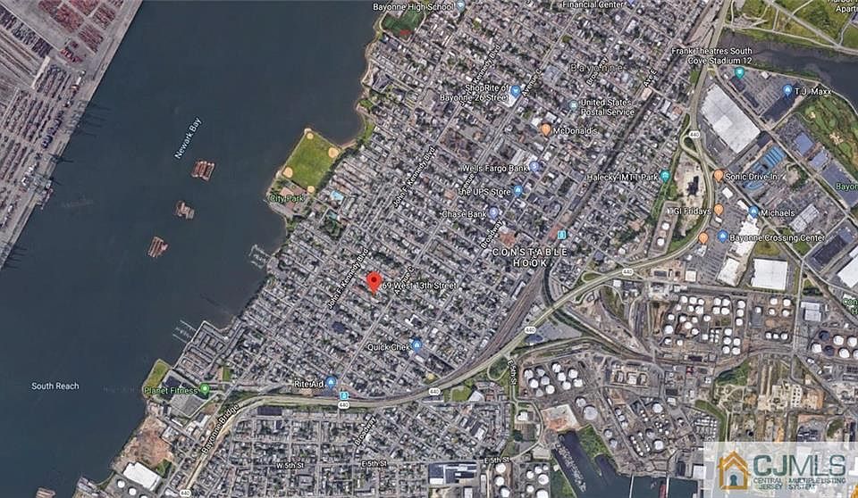 2nd image of 69 W 13th St
