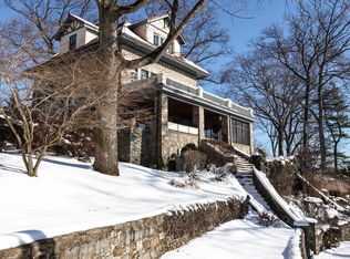 18 Wyndham Rd, Scarsdale, NY 10583