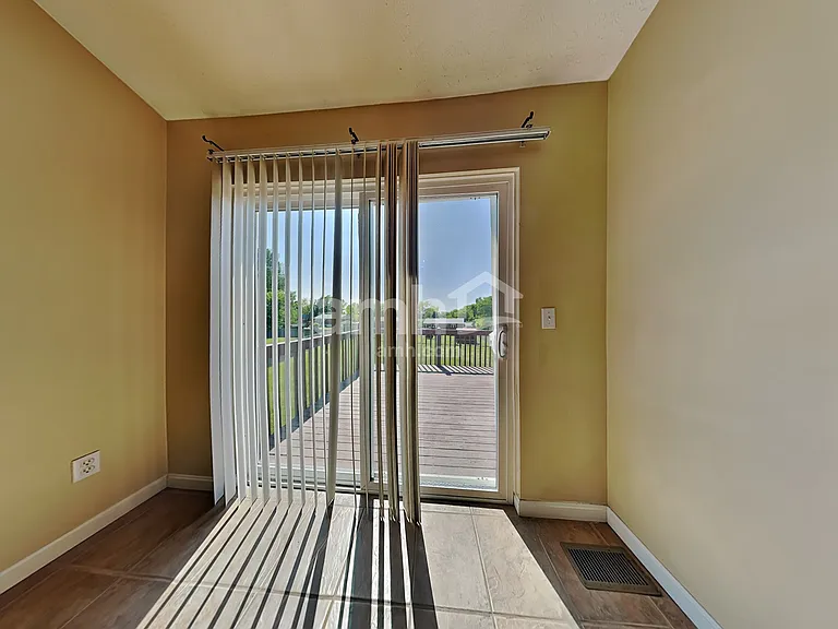 2565 Chateaugay Ct — Photo 5