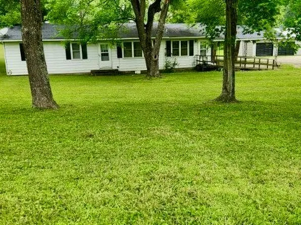 19225 Goldfinch Dr, Marble Hill, MO 63764