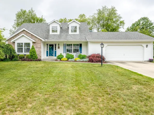 3465 Oak Leaf Dr, Fort Gratiot, MI 48059