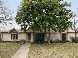 3785 Crown Shore Dr, Dallas, TX 75244