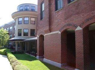 110-112 Cypress St #301, Brookline, MA 02445