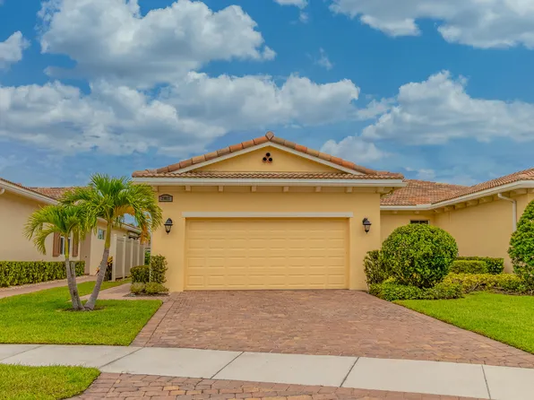 21012 SW Modena Way, Port St Lucie, FL 34986