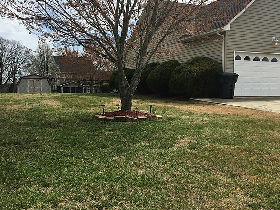 4th image of 130 Summey Barker Dr