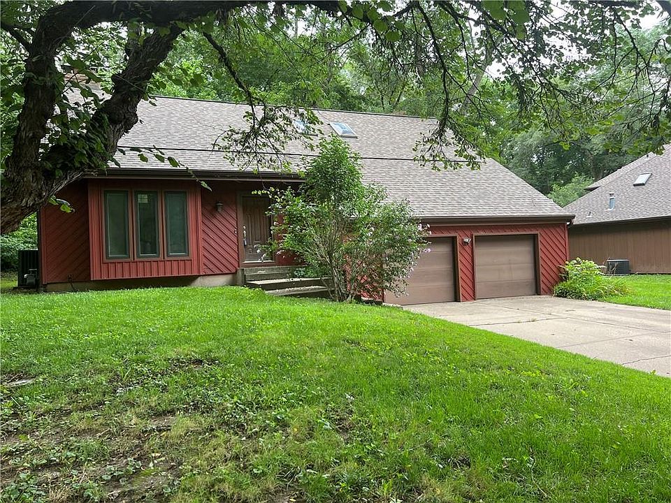 1st image of 2501 Old Creek Ct