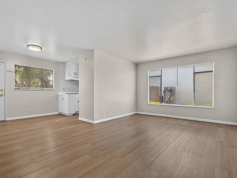 962 Lupin Dr #3 — Photo 16