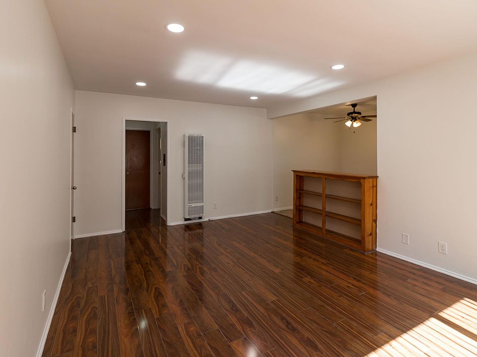 1st image of 530 N Maryland Ave #2