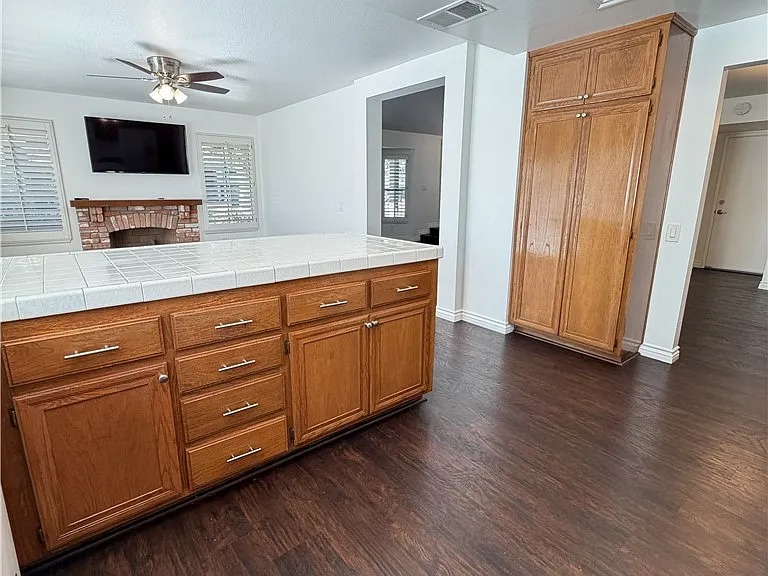 18153 Rustic Ct — Photo 11