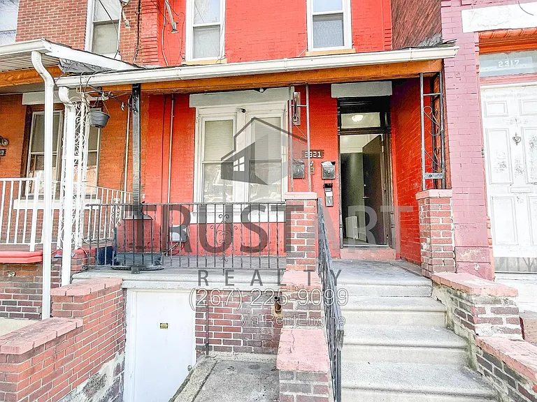 2321 N 25th St #1 — Photo 10