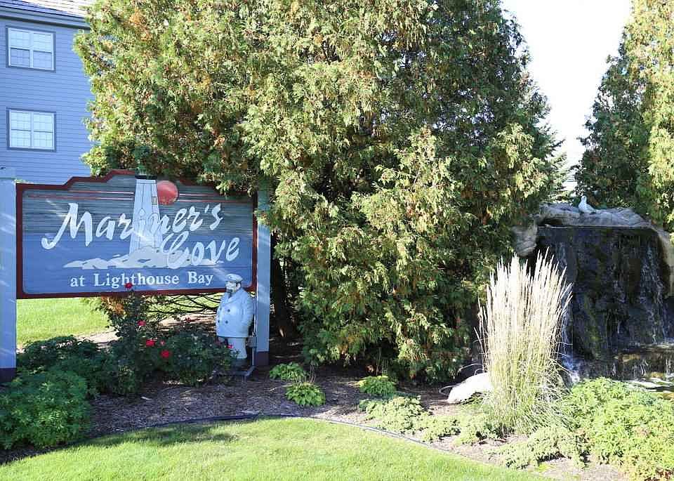 1st image of 5383 Mariners Cove Dr Unit 415