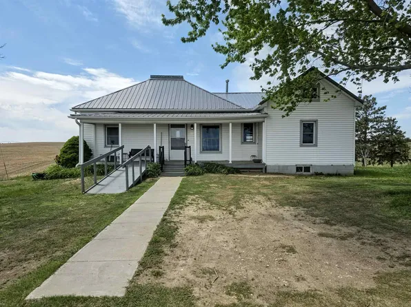 34740 Hawk Rd, Pleasanton, NE 68844