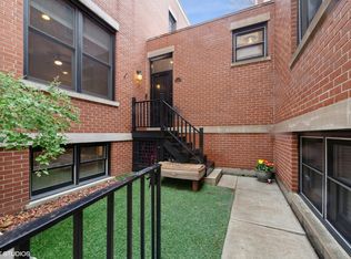 2734 N Southport Ave APT C, Chicago, IL 60614