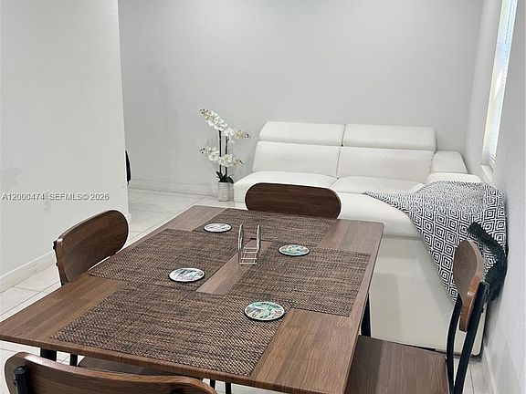 4th image of 2954 NW 57th St #2954