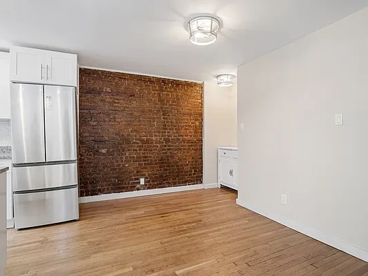 Rented by Corcoran | media 6