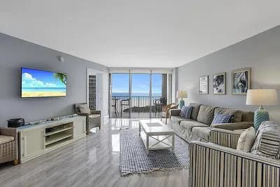 1st image of 440 Seaview Ct APT 312