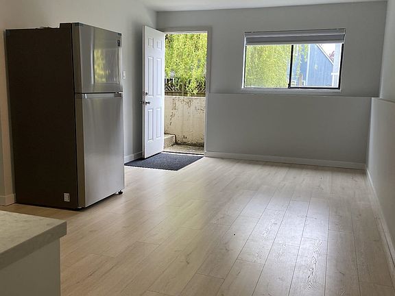 2nd image of 2369 Wakefield Ct