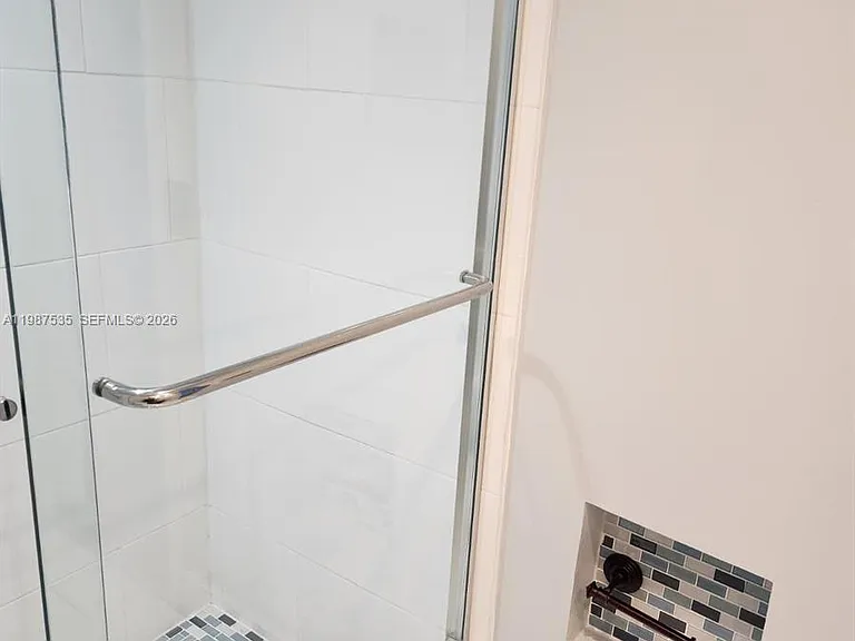 537 N University Dr #71 — Photo 40