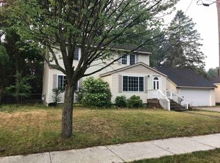 409 John R St, Clare, MI 48617