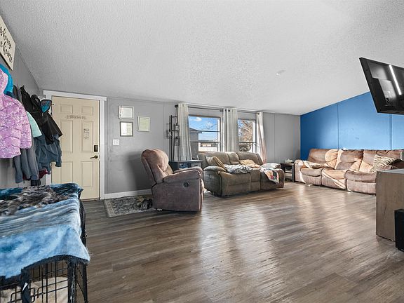 3rd image of 800 31st Ave SE